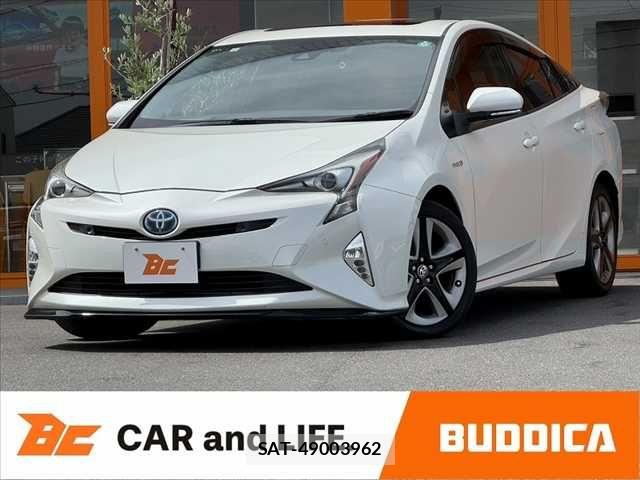 Toyota PRIUS 2018-07 8037682-0