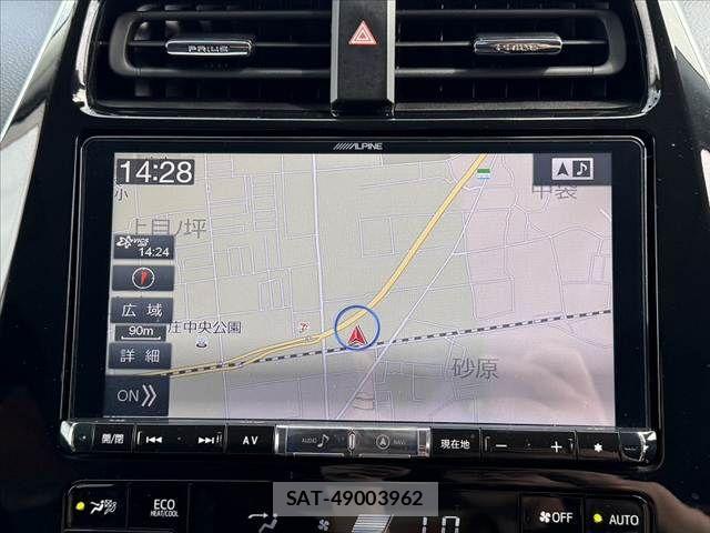 Toyota PRIUS 2018-07 8037682-2