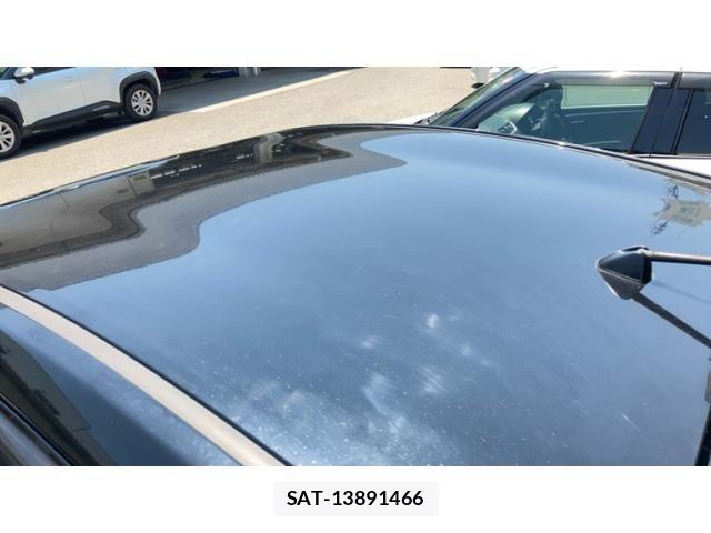 Toyota PRIUS 2012-05 8037740-11