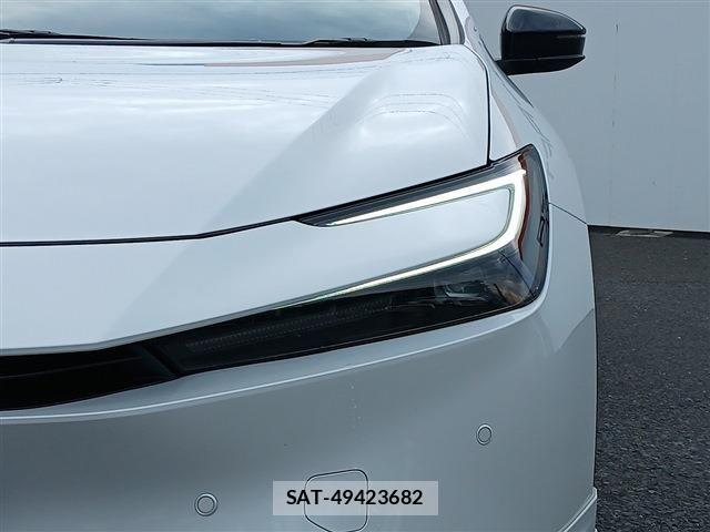 Toyota PRIUS 2023-05 8037644-26