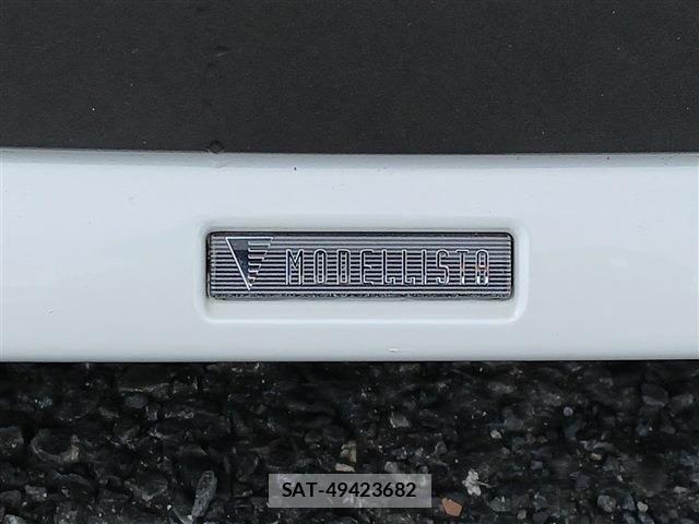 Toyota PRIUS 2023-05 8037644-5