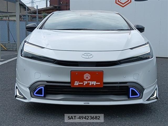Toyota PRIUS 2023-05 8037644-7
