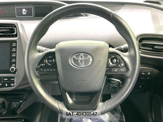 Toyota PRIUS 2022-04 8037649-10