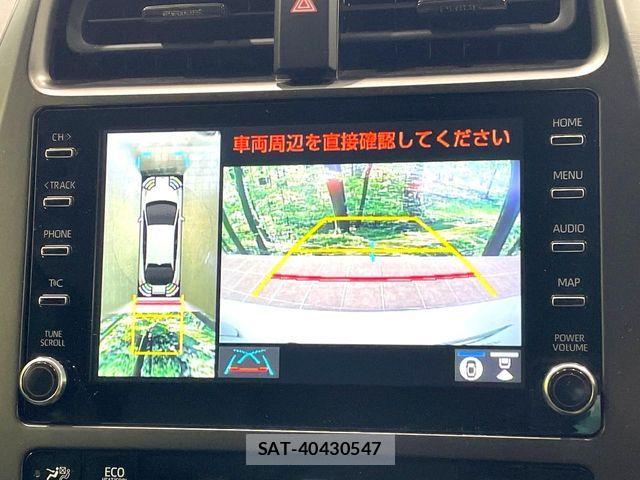 Toyota PRIUS 2022-04 8037649-5