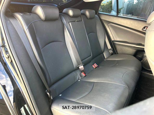 Toyota PRIUS 2019-09 8037650-12