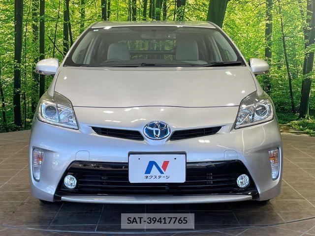 Toyota PRIUS 2014-01 8037690-13