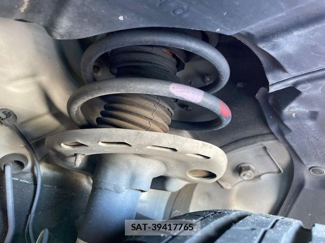 Toyota PRIUS 2014-01 8037690-19