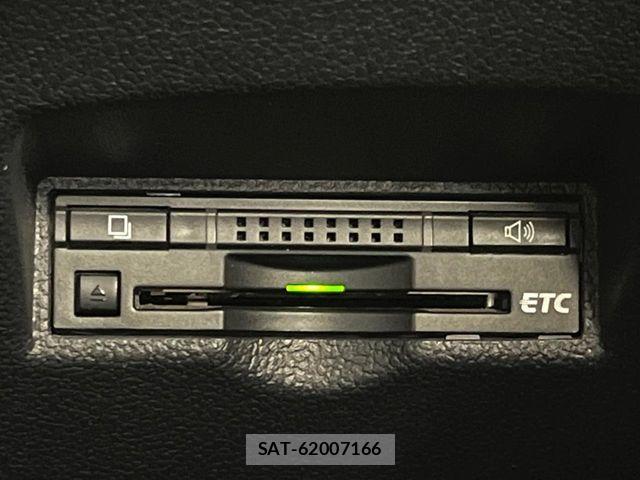 Toyota PRIUS 2016-07 8037672-4