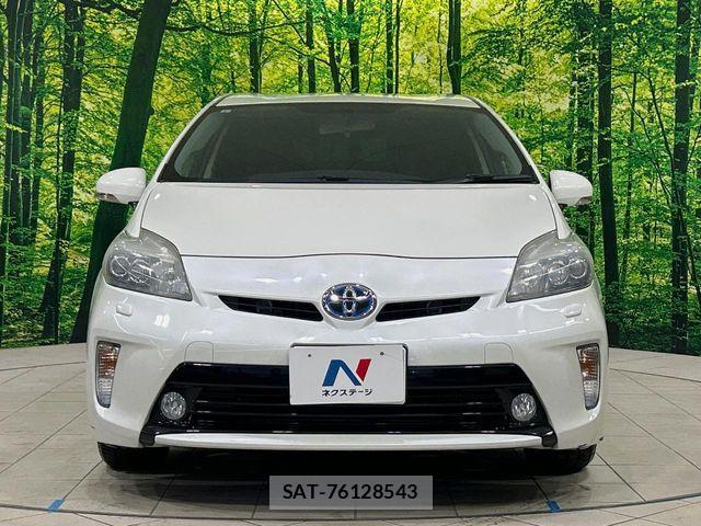 Toyota PRIUS 2013-07 8037699-12