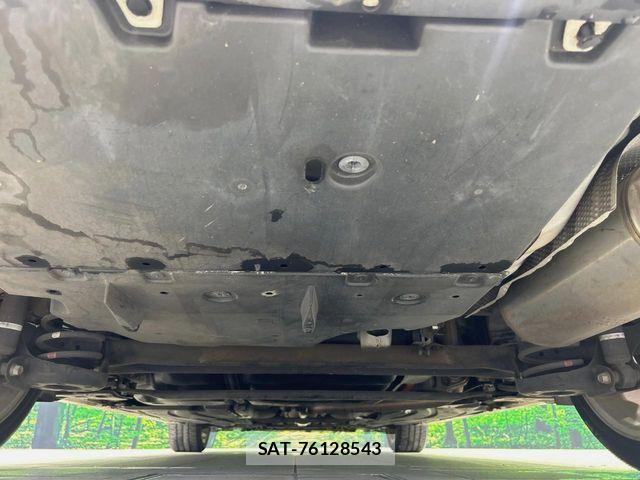 Toyota PRIUS 2013-07 8037699-17