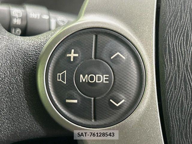 Toyota PRIUS 2013-07 8037699-6
