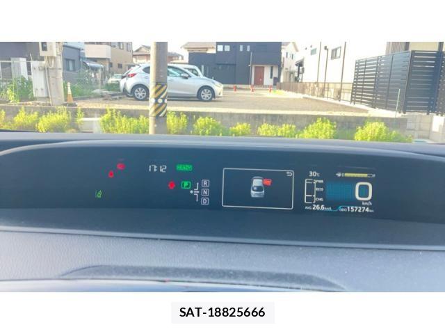 Toyota PRIUS 2017-02 8037707-14
