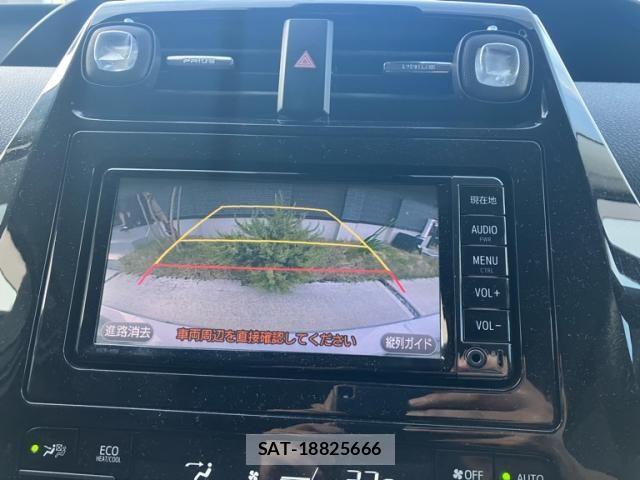 Toyota PRIUS 2017-02 8037707-19