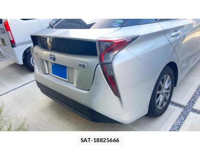 Toyota PRIUS 2017-02 8037707-2