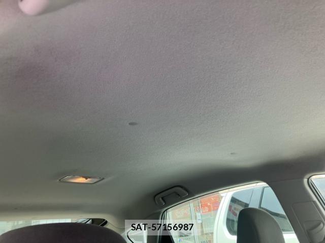Toyota PRIUS 2011-09 8037759-10
