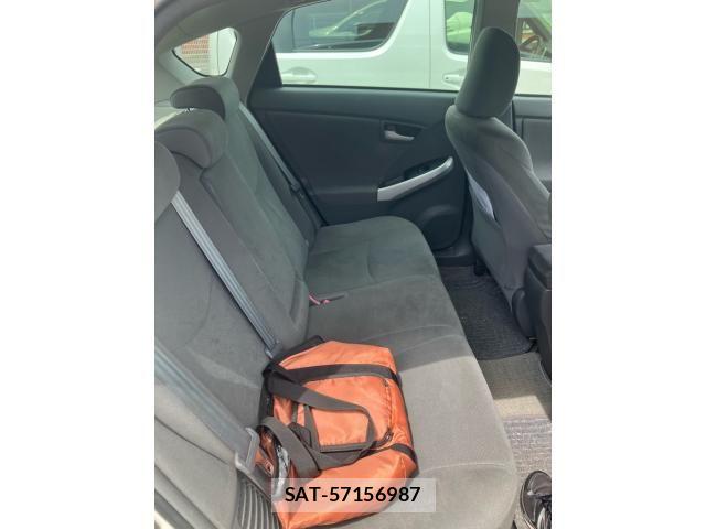 Toyota PRIUS 2011-09 8037759-16