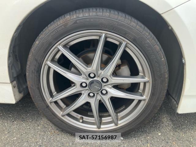 Toyota PRIUS 2011-09 8037759-4