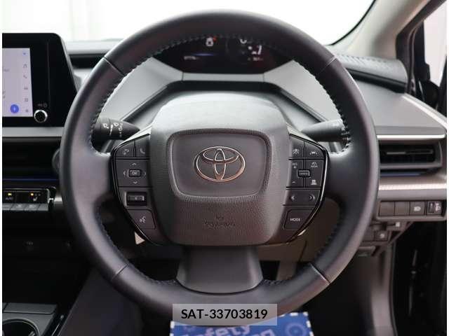 Toyota PRIUS 2023-05 8037646-16
