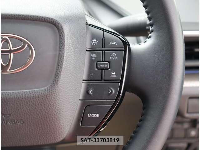 Toyota PRIUS 2023-05 8037646-18