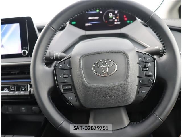 Toyota PRIUS 2024-09 8037635-9