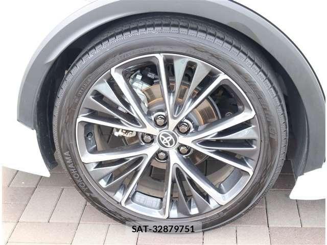 Toyota PRIUS 2024-09 8037635-24
