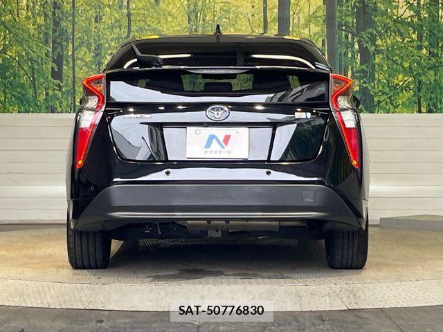 Toyota PRIUS 2018-03 8037664-14