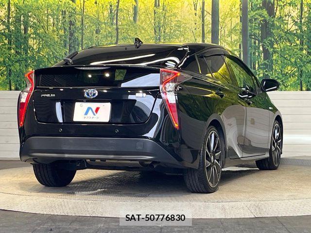 Toyota PRIUS 2018-03 8037664-16