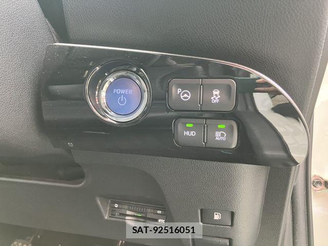 Toyota PRIUS 2016-09 8037660-10