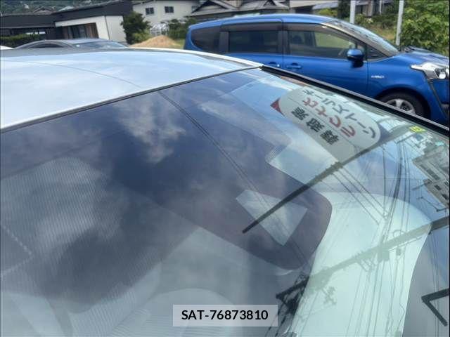 Toyota PRIUS 2016-05 8037683-15