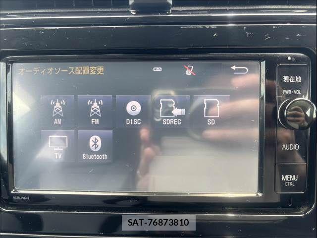 Toyota PRIUS 2016-05 8037683-18