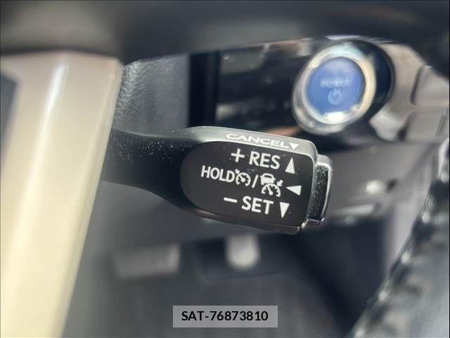Toyota PRIUS 2016-05 8037683-21