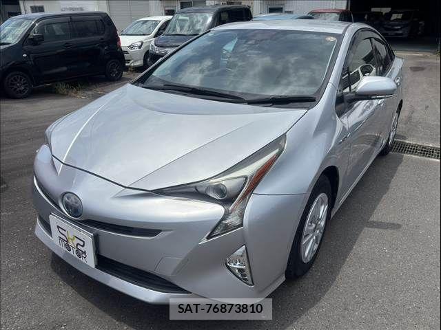 Toyota PRIUS 2016-05 8037683-5