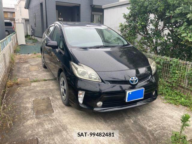 Toyota PRIUS 2014-08 8037757-0