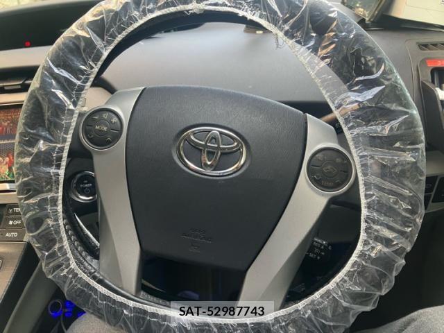Toyota PRIUS 2010-09 8037742-6