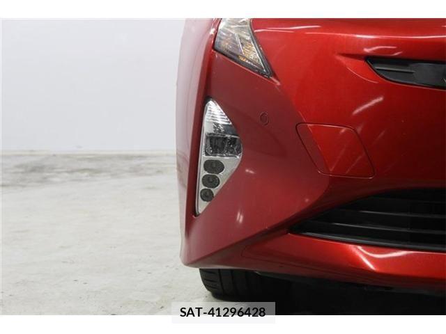 Toyota PRIUS 2015-12 8037689-12