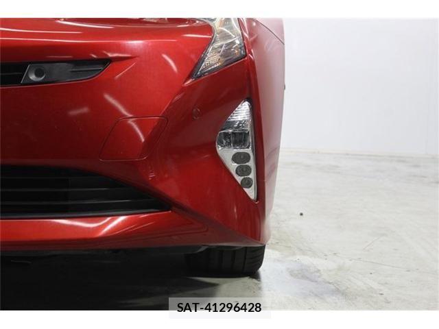 Toyota PRIUS 2015-12 8037689-15