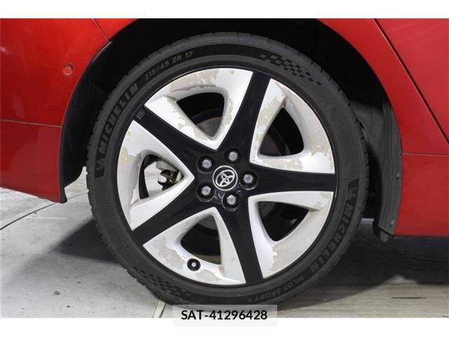 Toyota PRIUS 2015-12 8037689-25