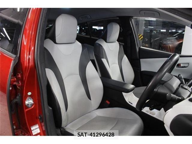 Toyota PRIUS 2015-12 8037689-26