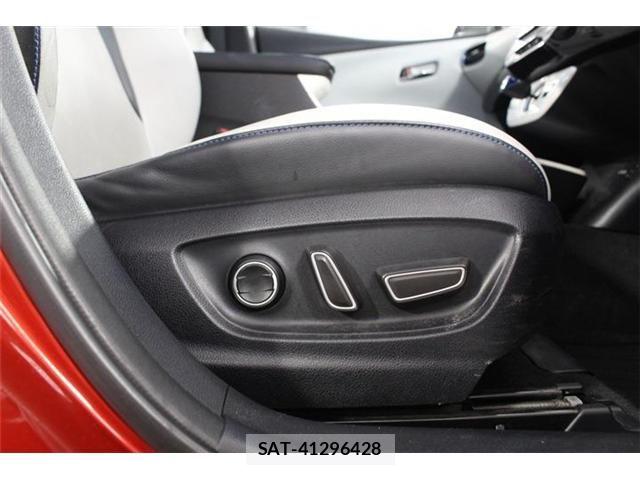 Toyota PRIUS 2015-12 8037689-27
