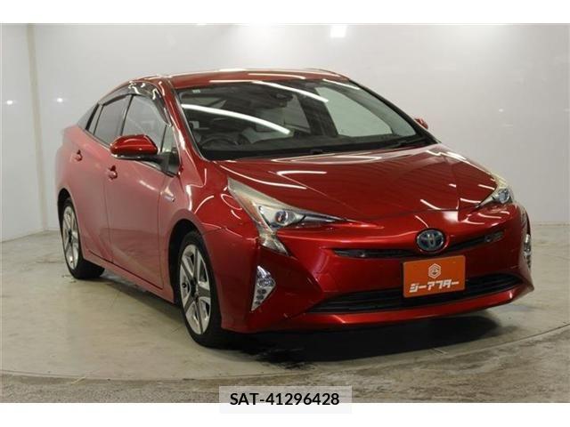 Toyota PRIUS 2015-12 8037689-2