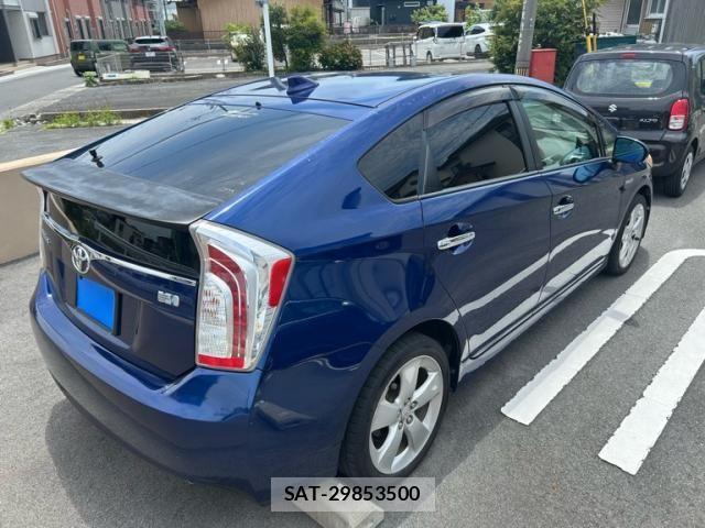 Toyota PRIUS 2009-09 8037753-3