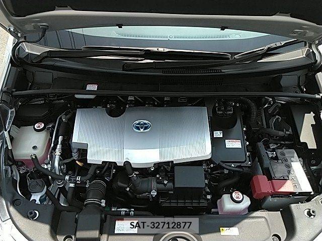 Toyota PRIUS 2019-07 8037667-14