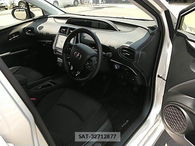 Toyota PRIUS 2019-07 8037667-1