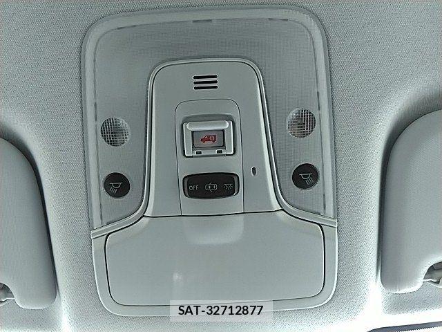 Toyota PRIUS 2019-07 8037667-27