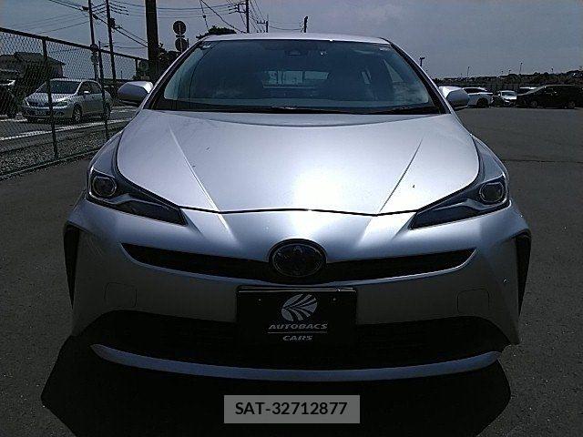 Toyota PRIUS 2019-07 8037667-3