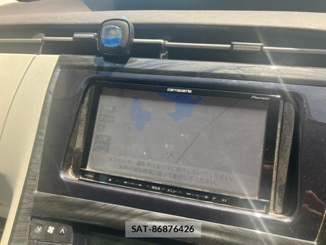Toyota PRIUS 2011-11 8037747-18