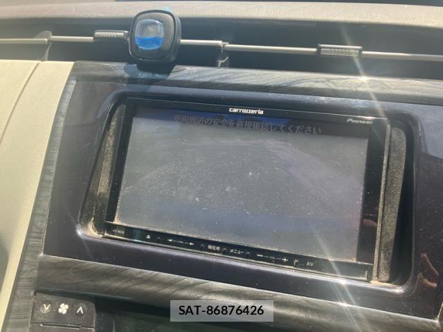 Toyota PRIUS 2011-11 8037747-19