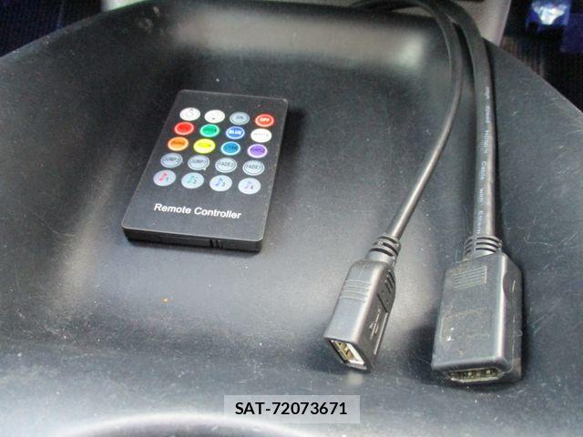Toyota PRIUS 2016-06 8037670-15