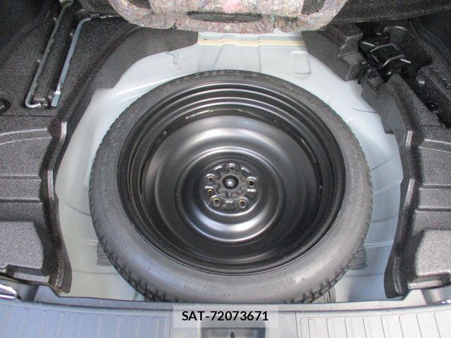 Toyota PRIUS 2016-06 8037670-22