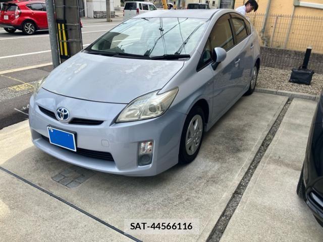 Toyota PRIUS 2009-09 8037751-3